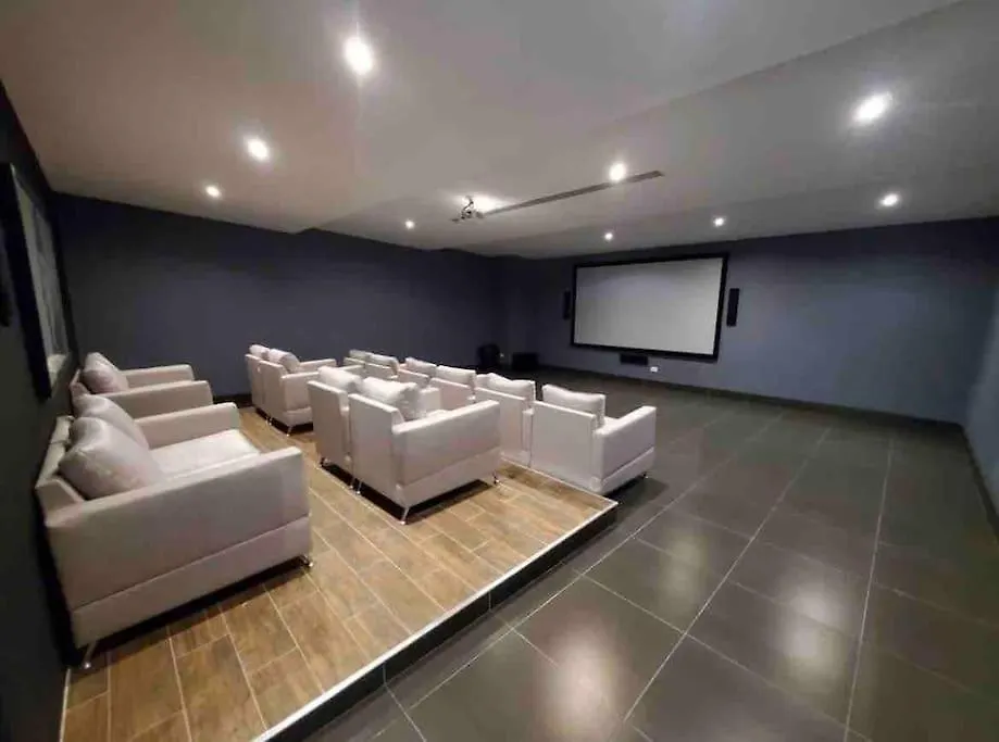 아파트 Premium Royalsuite 3Bdr Pool - Gym -Saune-Spa 산토도밍고
